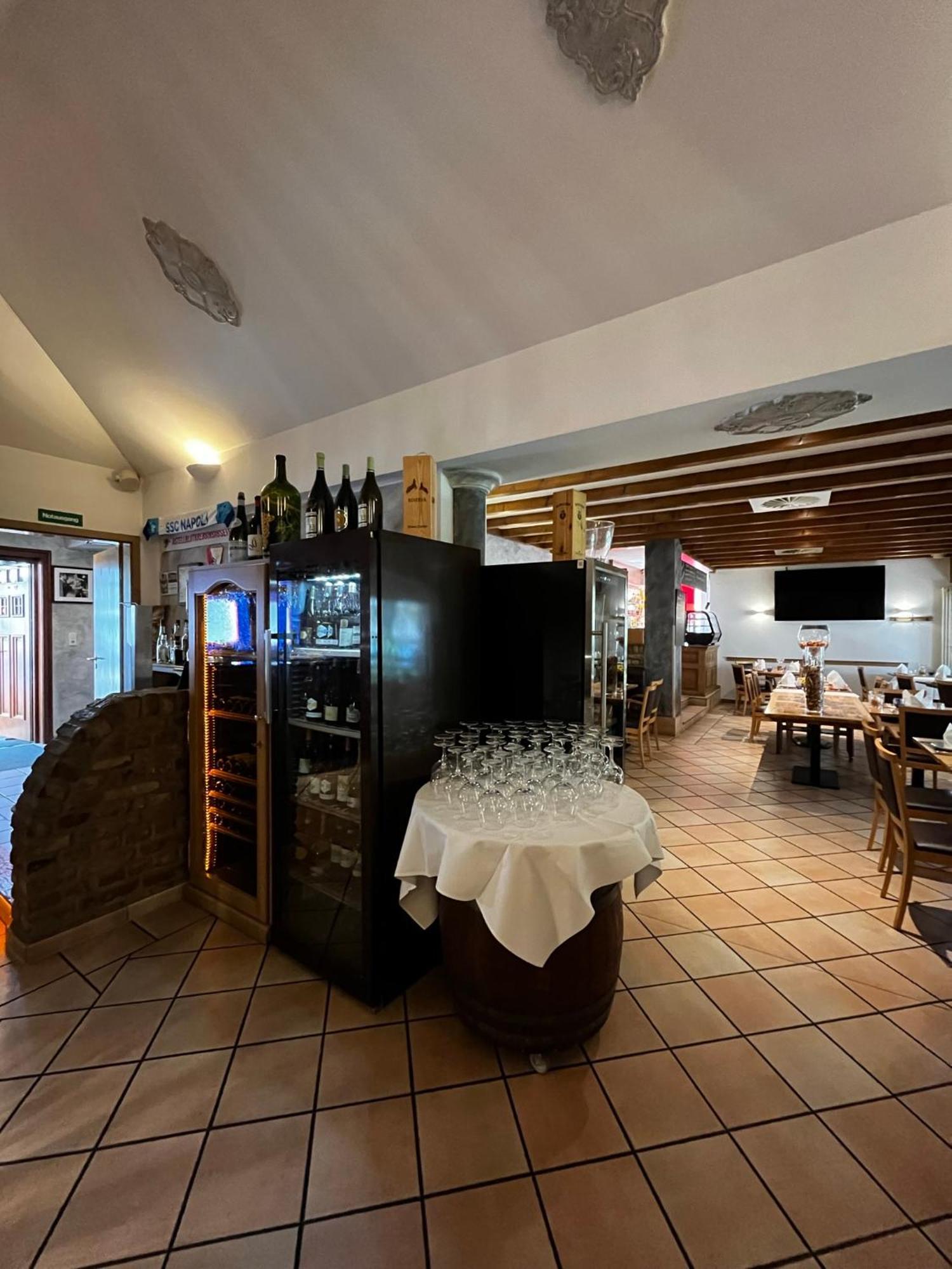 Osteria-Hotel-Centovini โคโลญ ภายนอก รูปภาพ